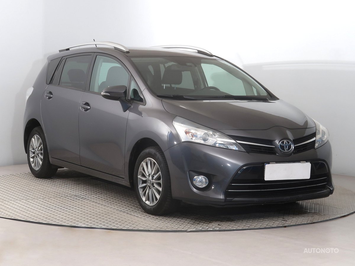 Toyota Verso, 2016 - celkový pohled