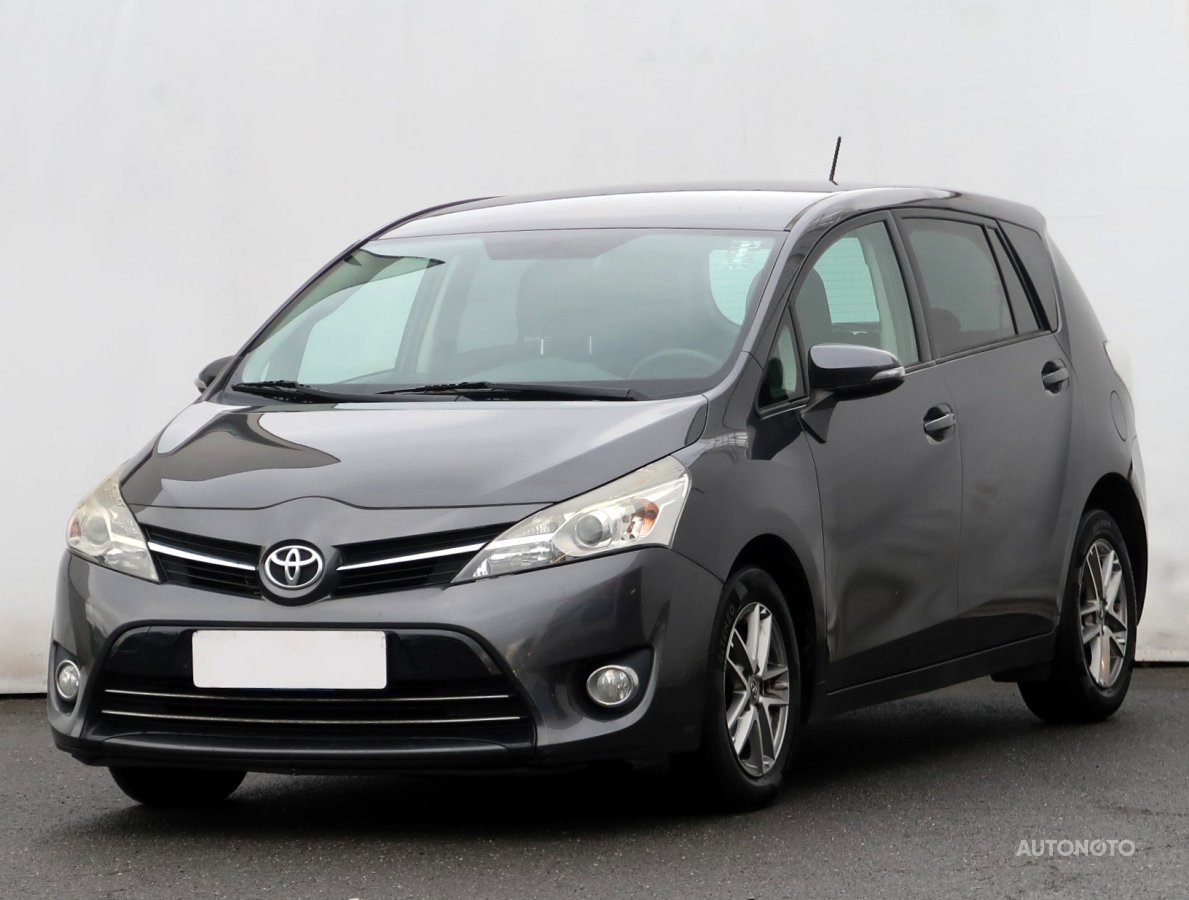 Toyota Verso, 2016 - pohled č. 3