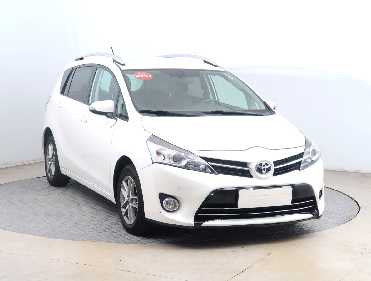 Toyota Verso, 2015 - celkový pohled
