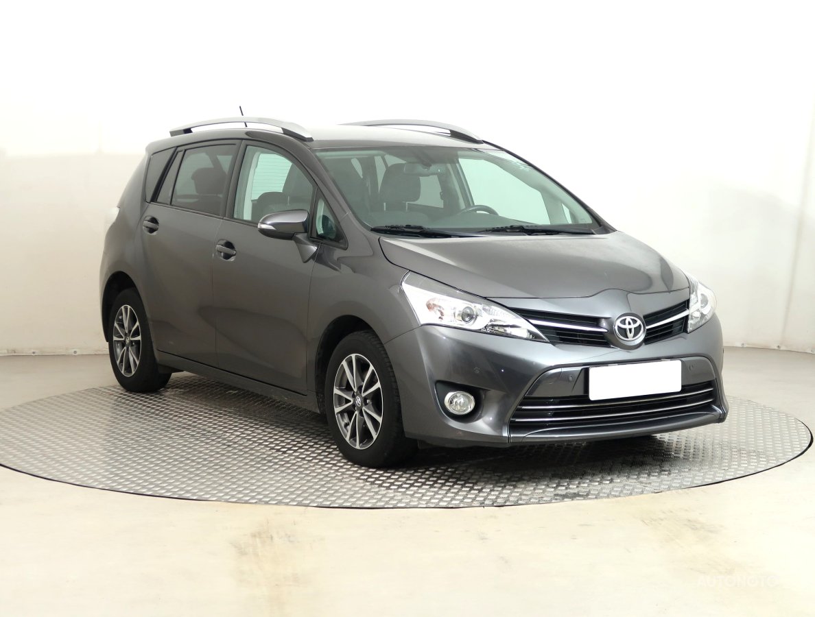 Toyota Verso, 2014 - celkový pohled