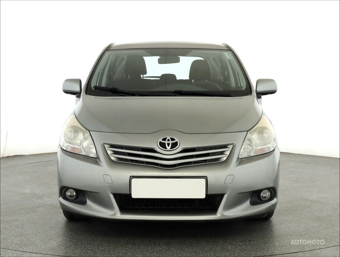Toyota Verso, 2012 - pohled č. 2