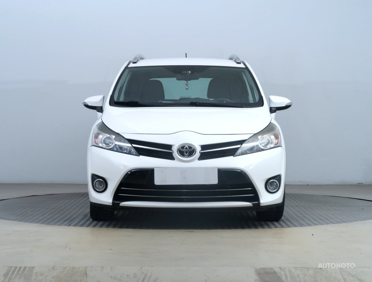 Toyota Verso, 2016 - pohled č. 2