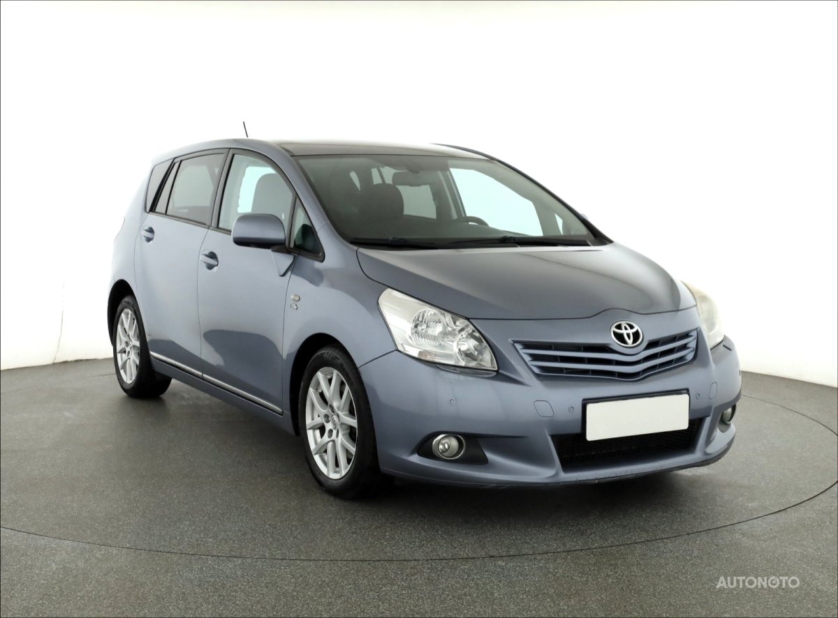 Toyota Verso, 2010 - celkový pohled