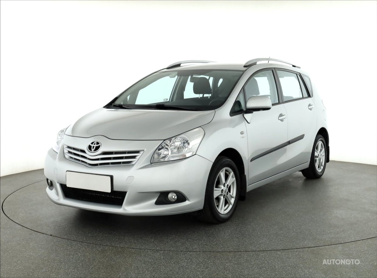 Toyota Verso, 2009 - pohled č. 3