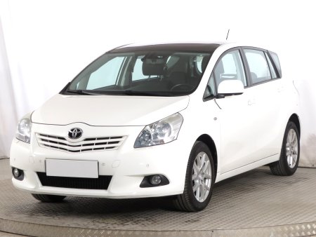 Toyota Verso, 2010 - pohled č. 3