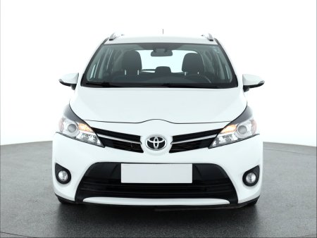 Toyota Verso, 2016 - pohled č. 2