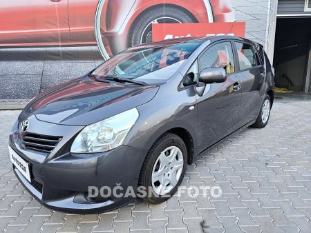 Toyota Verso, 2010 - pohled č. 3