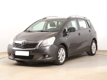 Toyota Verso, 2011 - pohled č. 3