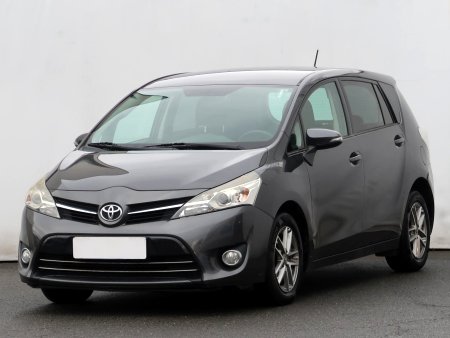 Toyota Verso, 2016 - pohled č. 3