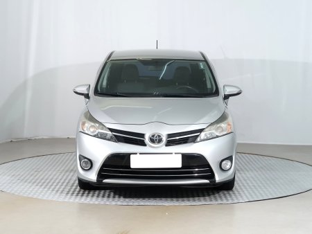 Toyota Verso, 2013 - pohled č. 2
