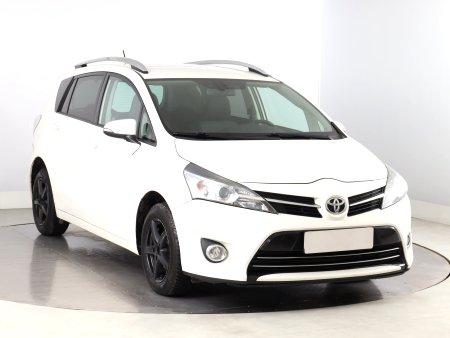 Toyota Verso, 2013
