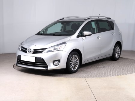 Toyota Verso, 2016 - pohled č. 3