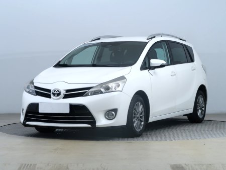 Toyota Verso, 2016 - pohled č. 3