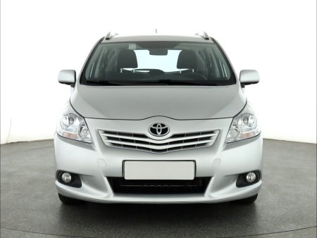 Toyota Verso, 2009 - pohled č. 2