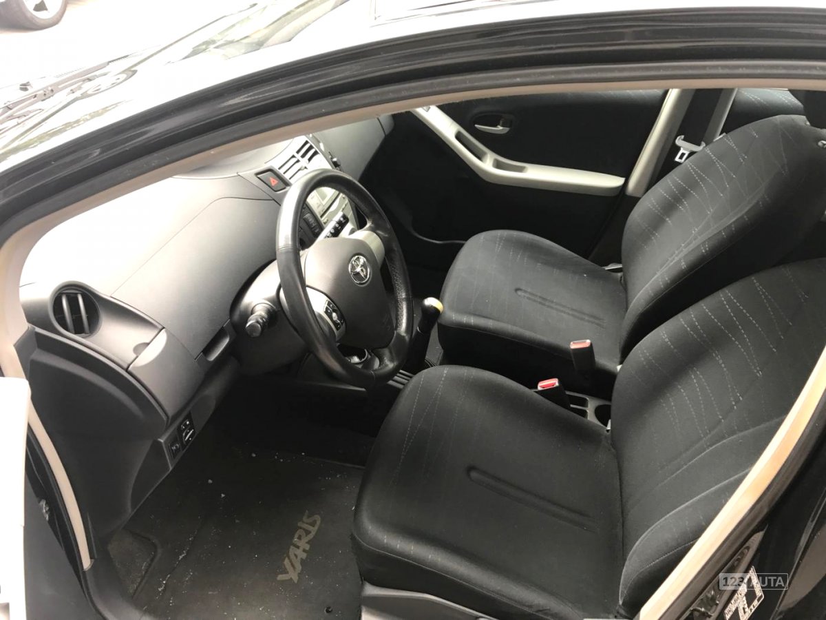 Toyota Yaris, 2006 - pohled č. 8
