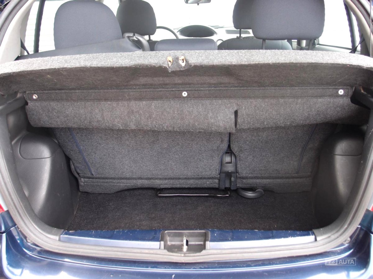 Toyota Yaris, 2004 - pohled č. 11