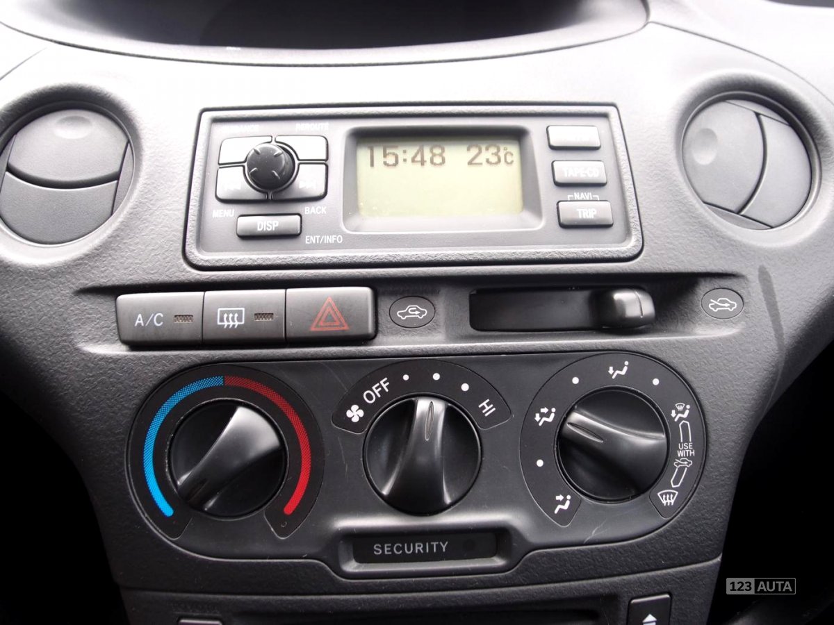 Toyota Yaris, 2004 - pohled č. 16