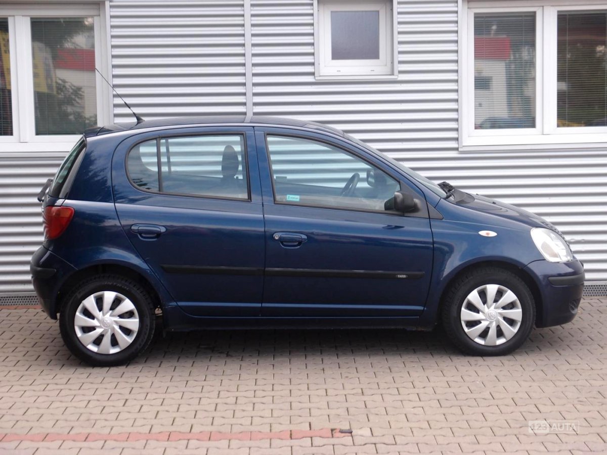 Toyota Yaris, 2004 - pohled č. 8