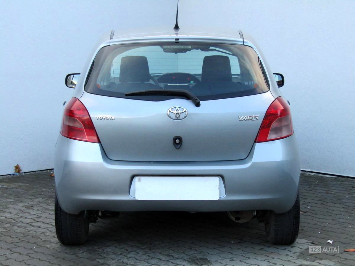 Toyota Yaris, 2006 - pohled č. 6