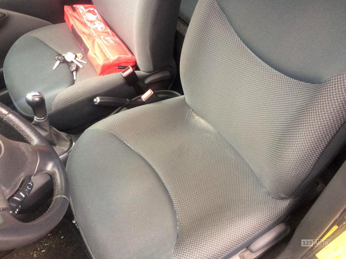 Toyota Yaris, 2005 - pohled č. 8