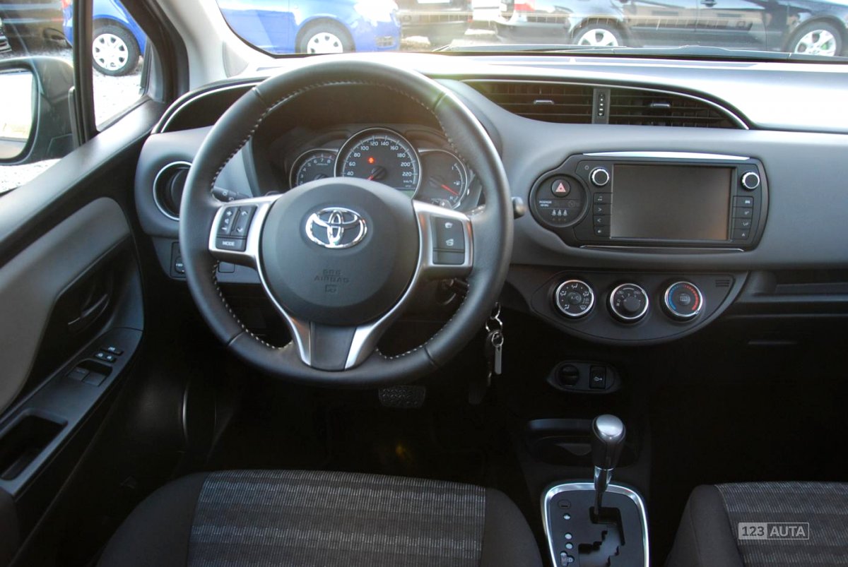 Toyota Yaris, 2015 - pohled č. 5