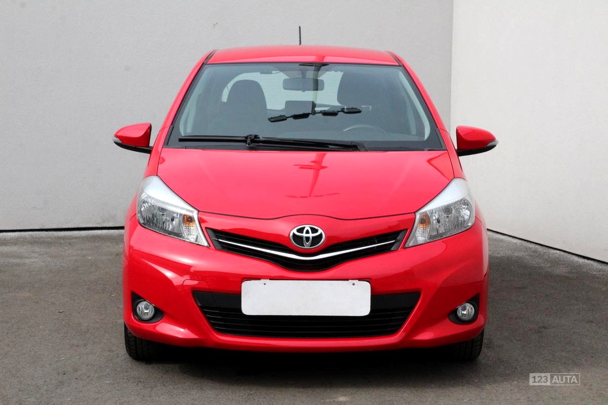Toyota Yaris, 2012 - pohled č. 2