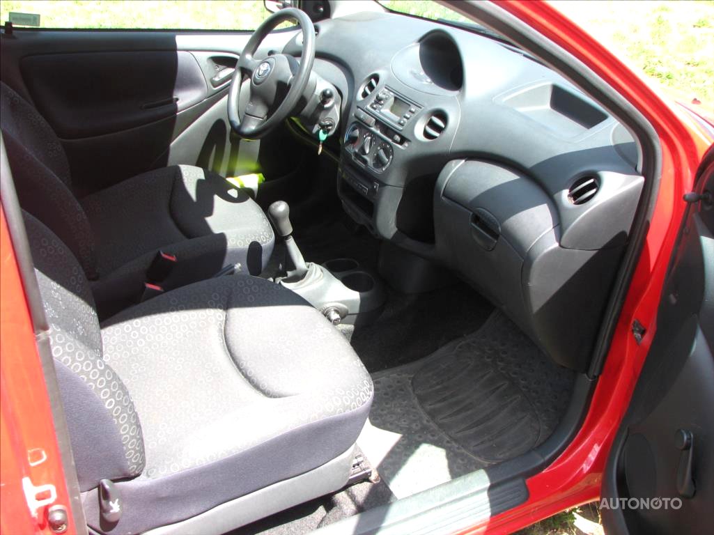Toyota Yaris, 2004 - pohled č. 8