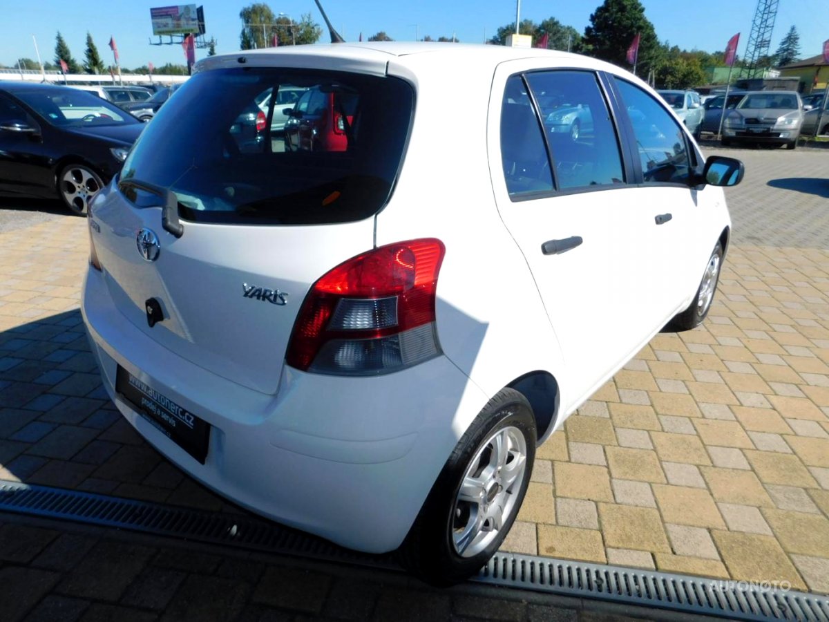 Toyota Yaris, 2010 - pohled č. 3
