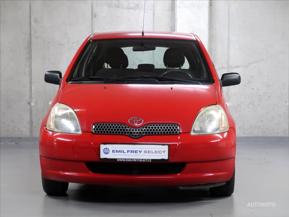 Toyota Yaris, 2001 - pohled č. 2