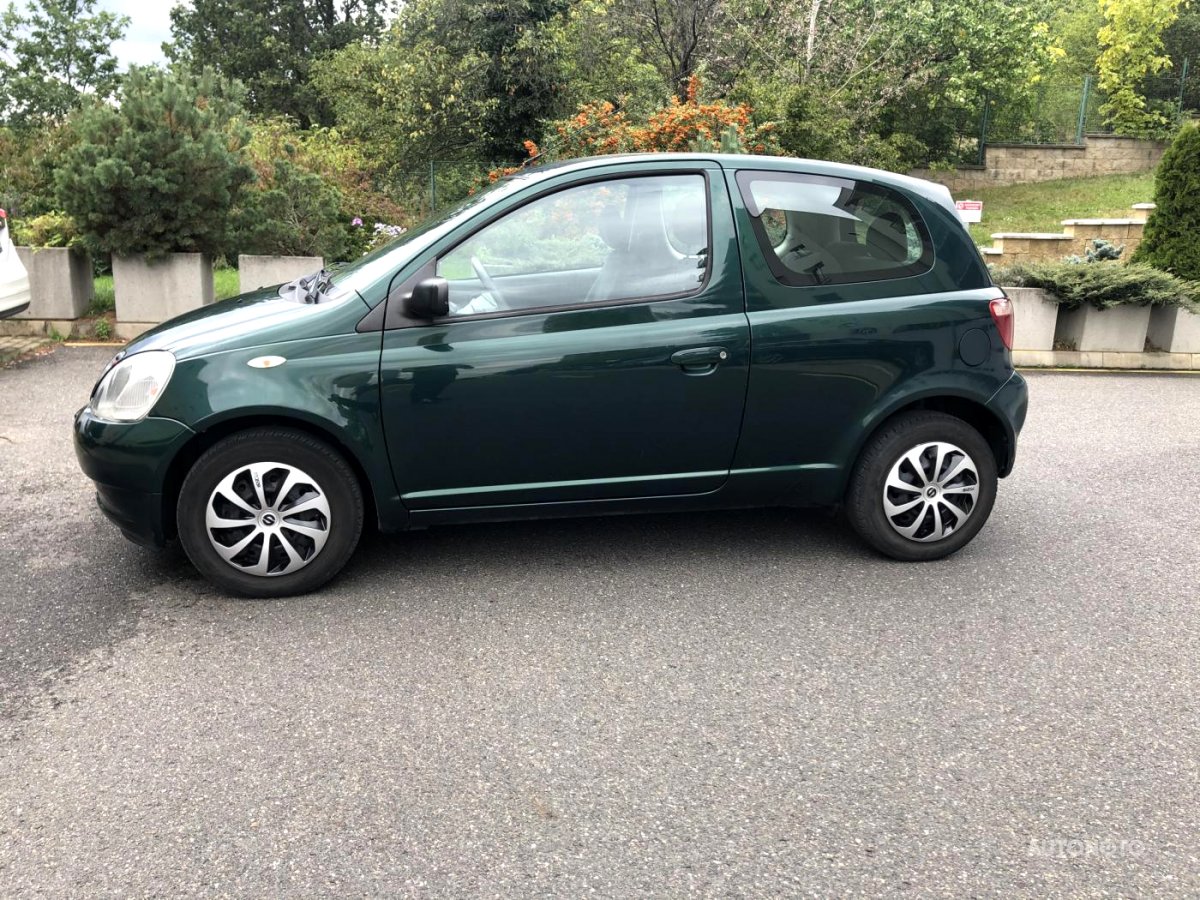 Toyota Yaris, 2002 - pohled č. 2