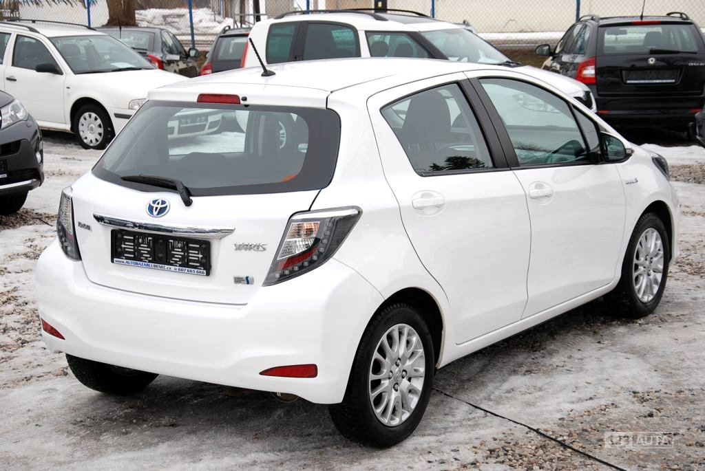 Toyota Yaris, 2013 - pohled č. 3