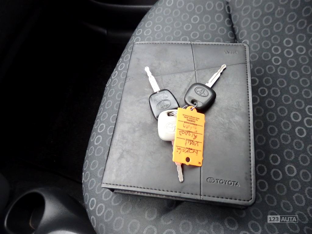 Toyota Yaris, 2003 - pohled č. 16