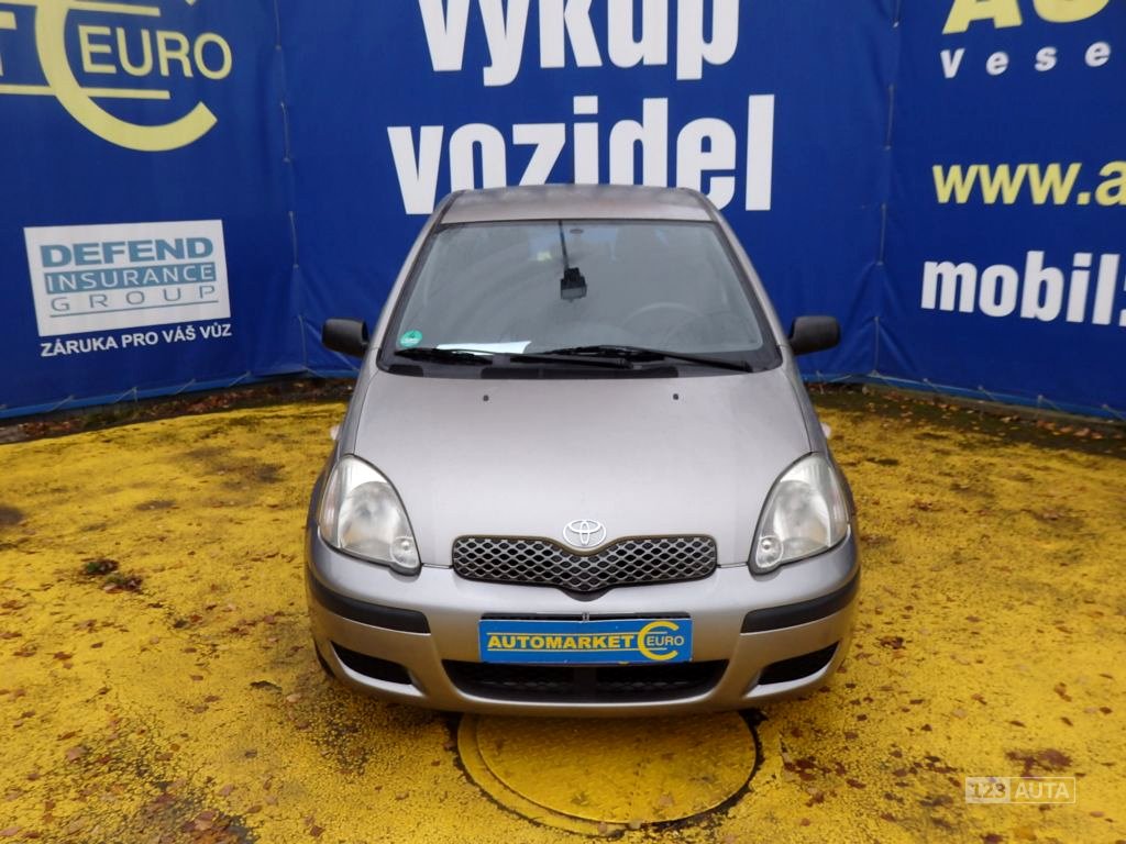 Toyota Yaris, 2003 - pohled č. 2