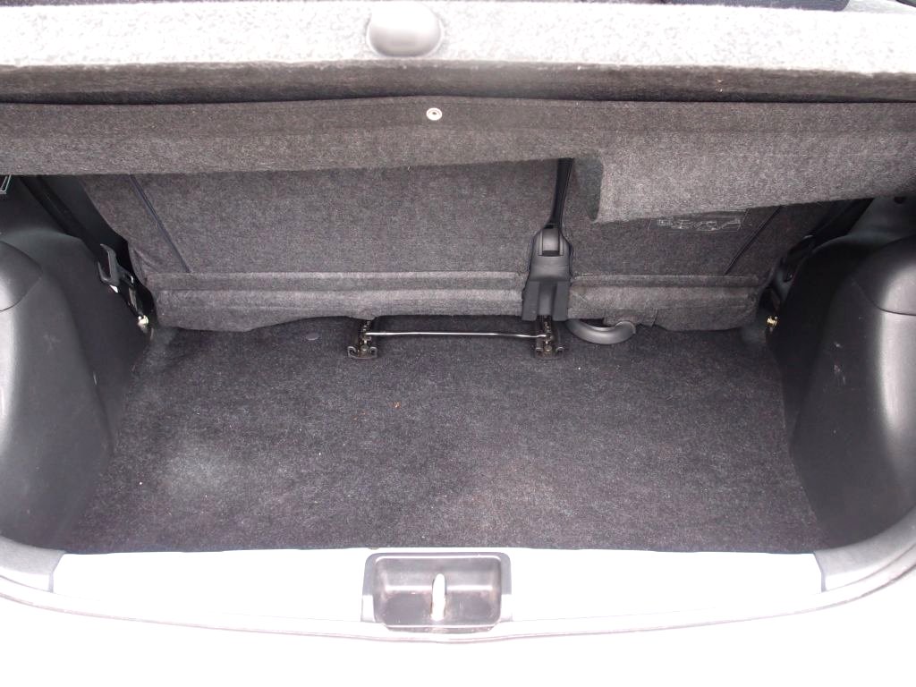 Toyota Yaris, 2004 - pohled č. 10