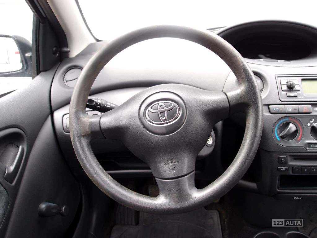 Toyota Yaris, 2004 - pohled č. 12