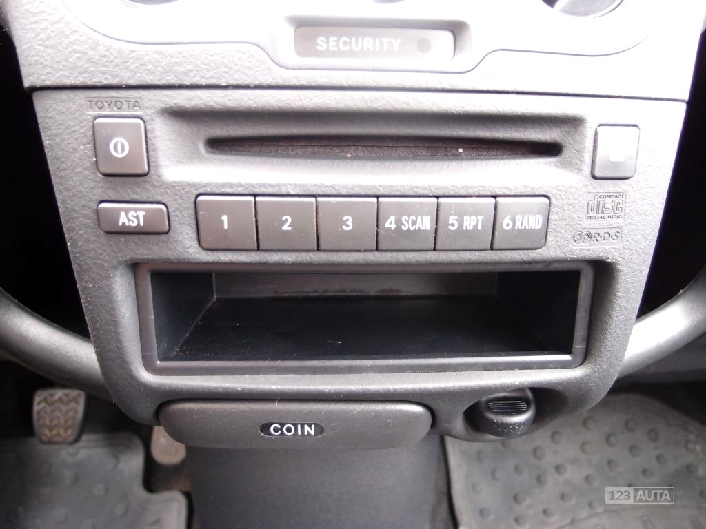 Toyota Yaris, 2004 - pohled č. 15