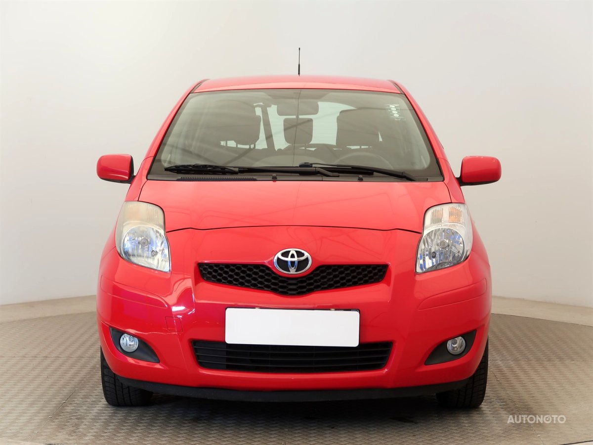 Toyota Yaris, 2010 - pohled č. 2