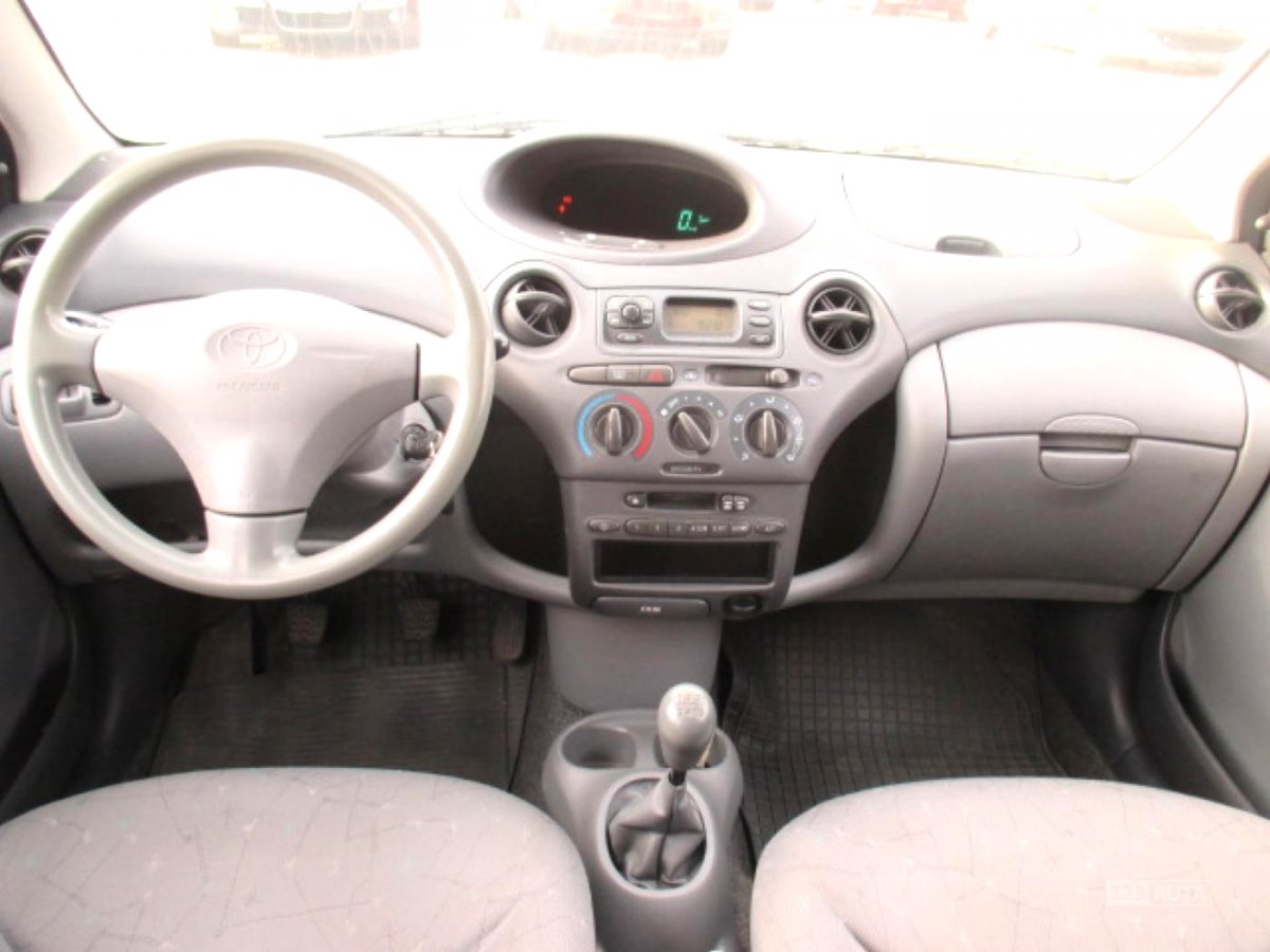 Toyota Yaris, 1999 - pohled č. 10
