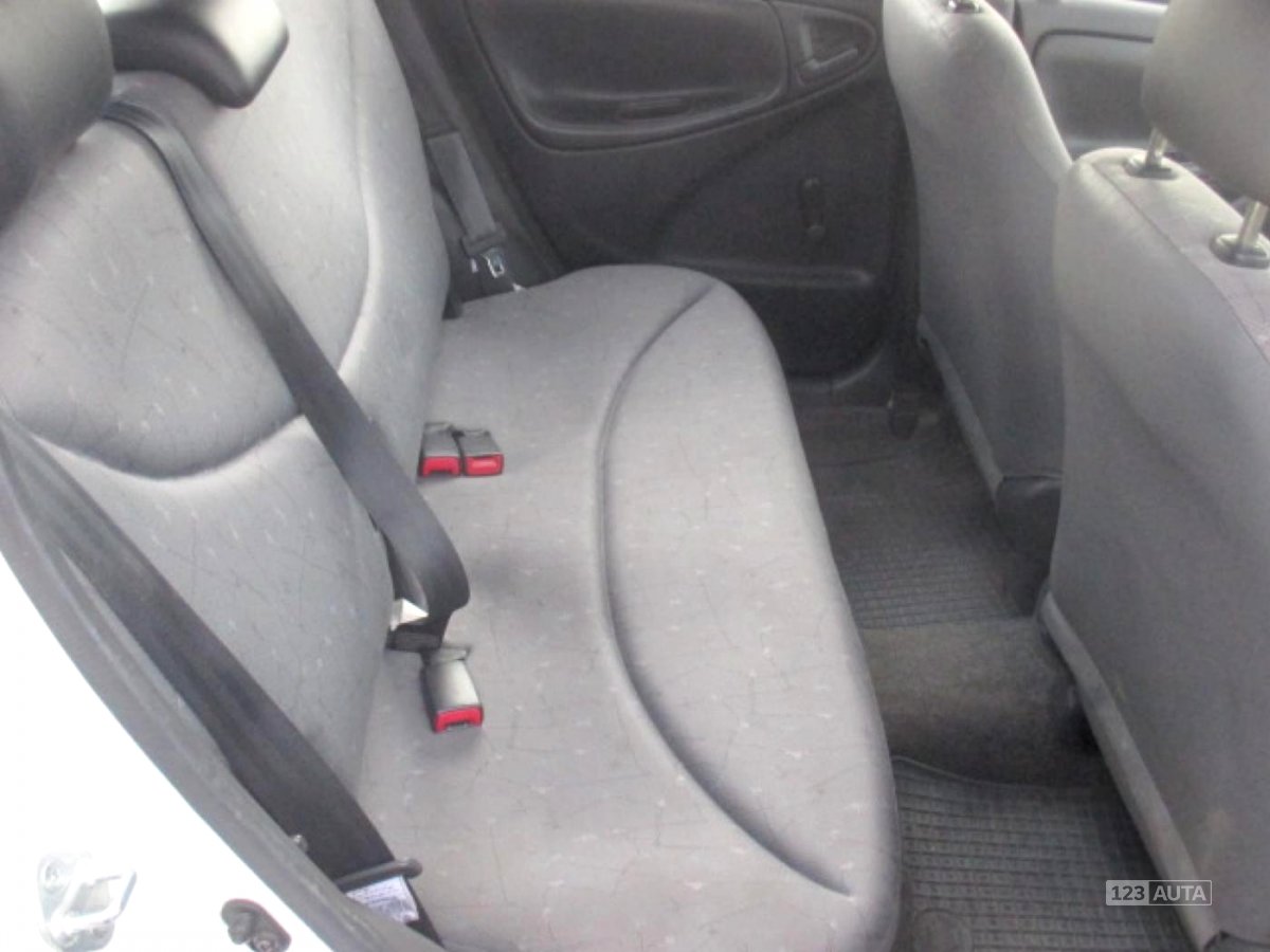 Toyota Yaris, 1999 - pohled č. 15