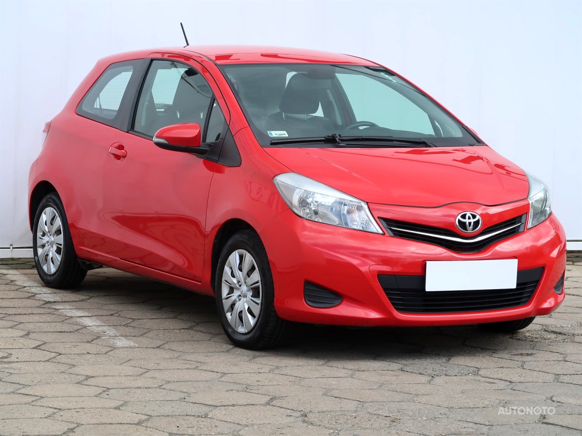 Toyota Yaris, 2013 - celkový pohled