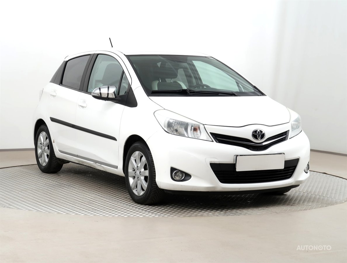 Toyota Yaris, 2013 - celkový pohled