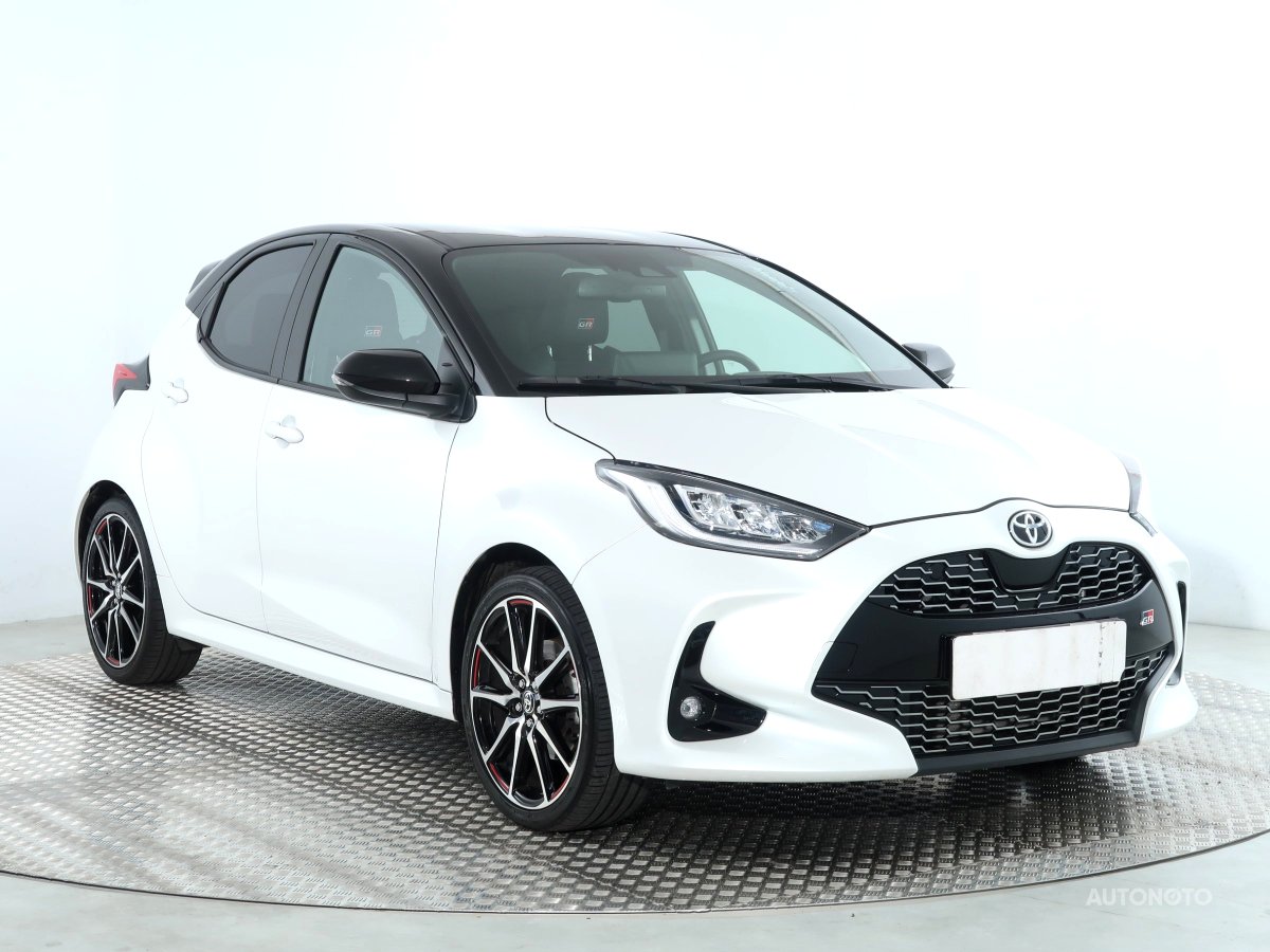 Toyota Yaris, 2023 - celkový pohled