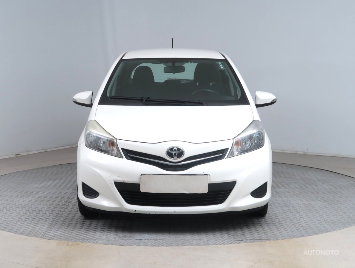 Toyota Yaris, 2013 - pohled č. 2