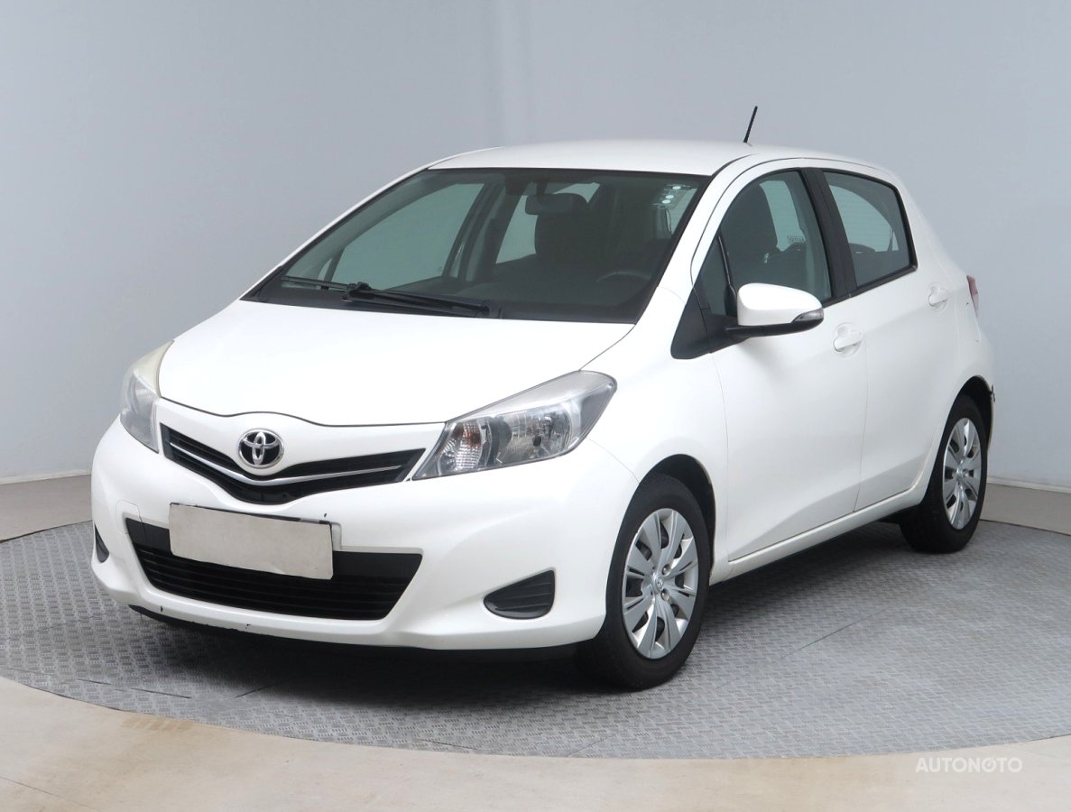Toyota Yaris, 2013 - pohled č. 3