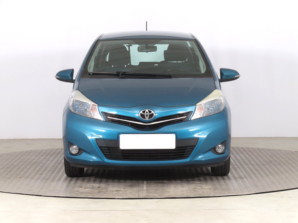 Toyota Yaris, 2013 - pohled č. 2