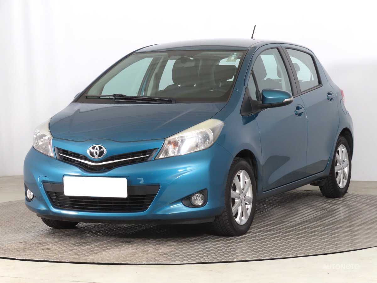 Toyota Yaris, 2013 - pohled č. 3