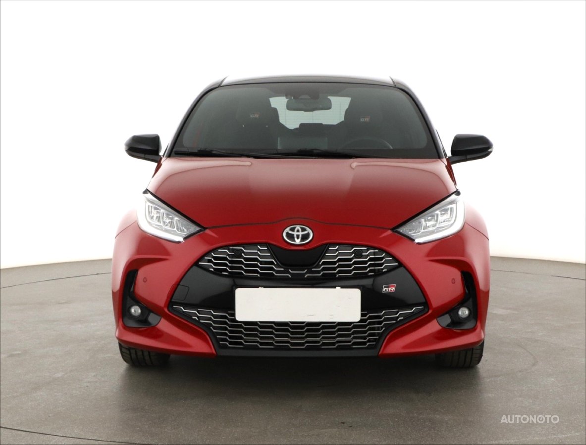 Toyota Yaris, 2024 - pohled č. 2