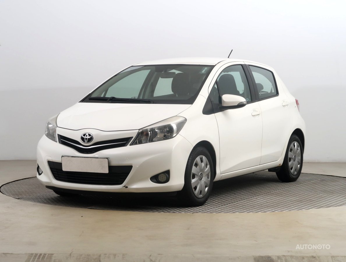 Toyota Yaris, 2012 - pohled č. 3