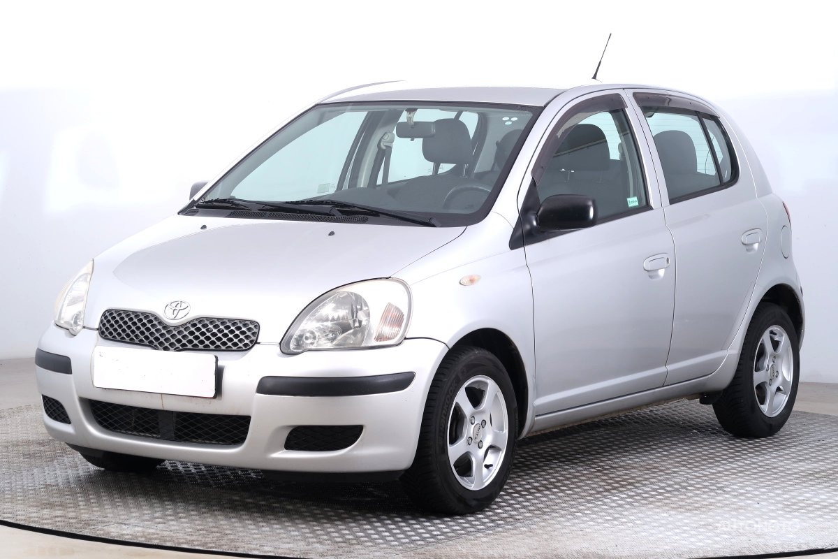 Toyota Yaris, 2004 - pohled č. 3