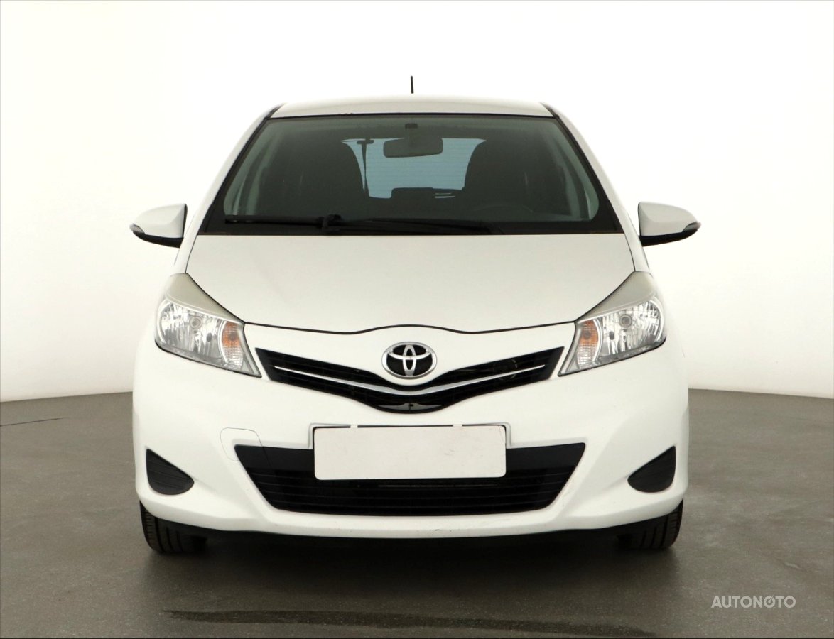 Toyota Yaris, 2011 - pohled č. 2